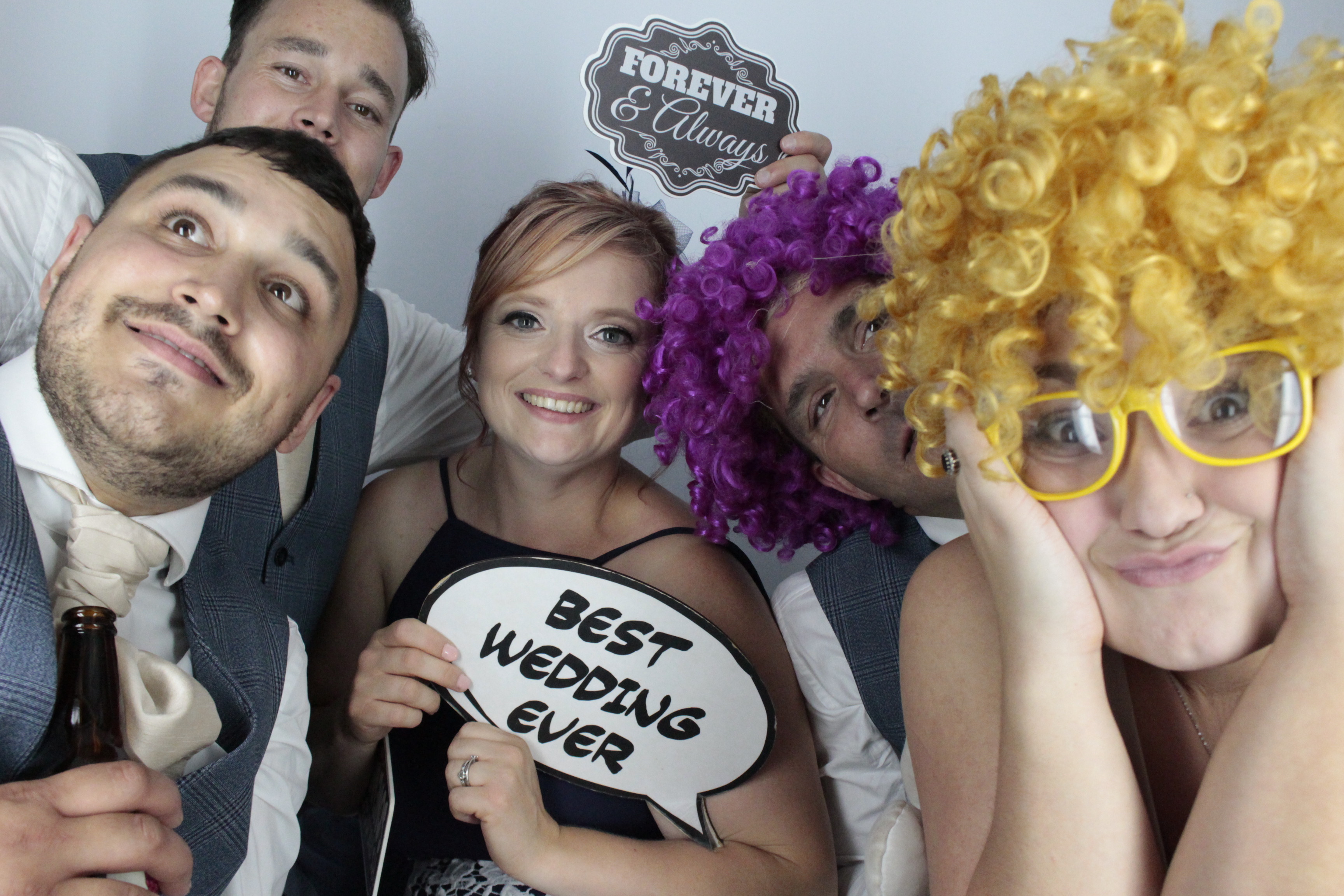 Emma & Karl's Wedding | View more photos from the event at gallery.myphotoboothexperience.co.uk/u/MyPhotoBoothExperienceLtd/Emma-Karls-Wedding